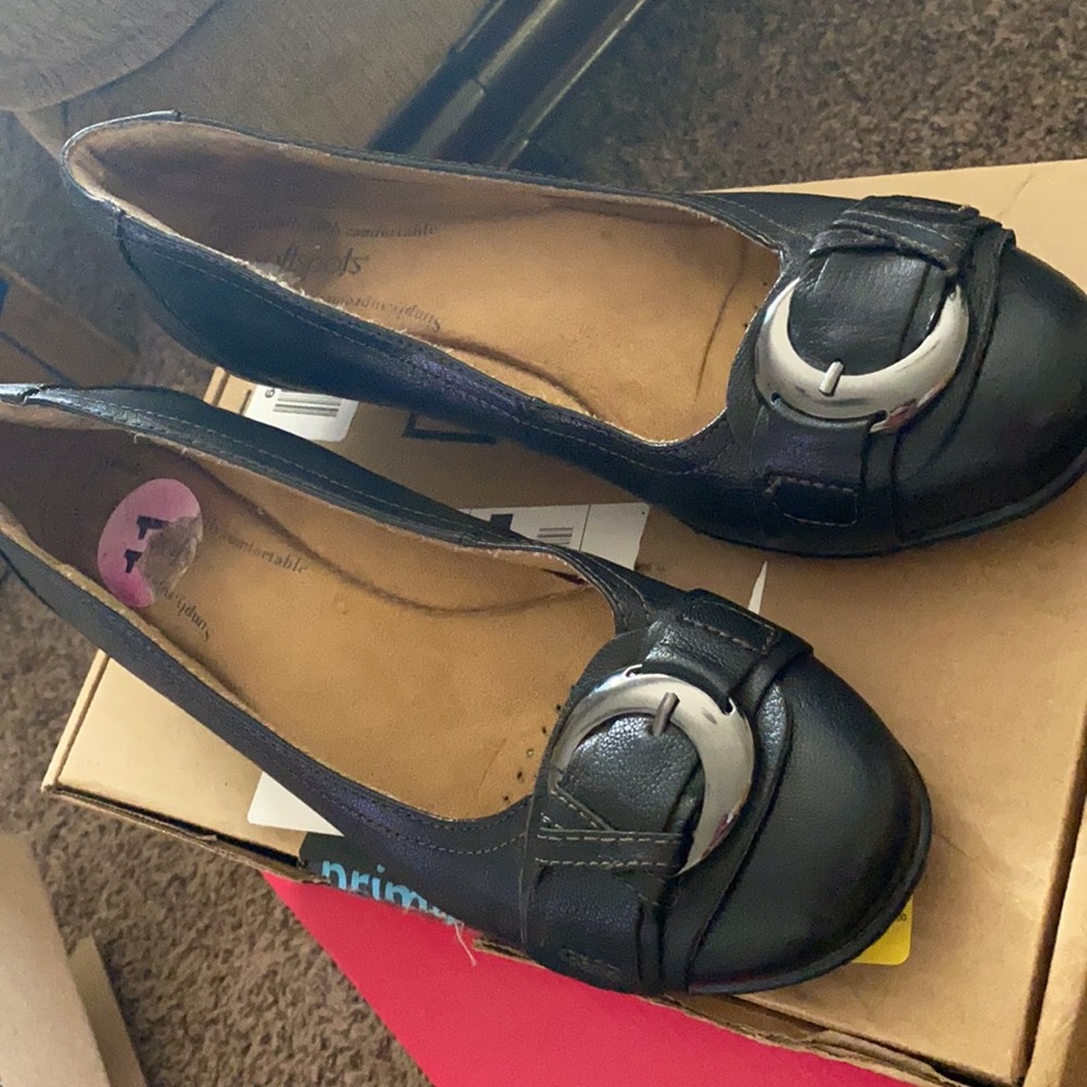 Softspots Size 11 dress flats